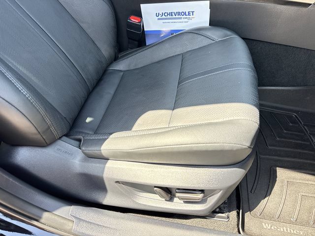 Used 2025 Toyota Camry XSE FWD image 25