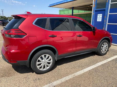 Used 2017 Nissan Rogue S AWD/4WD image 17