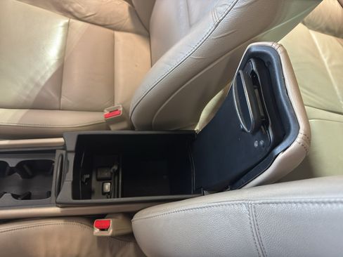 Used 2010 Honda Civic EX-L image 22