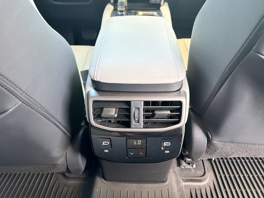 Certified 2024 Lexus RX 350 Premium w/ Accessory Package (Z1) FWD image 18