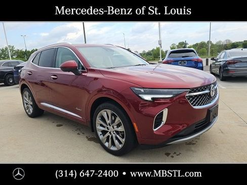 Used 2023 Buick Envision Avenir image 2