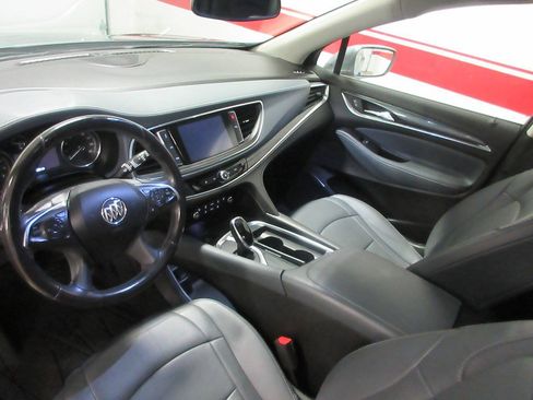 Used 2019 Buick Enclave Essence w/ Trailering Package, 5000 lbs. AWD/4WD image 15