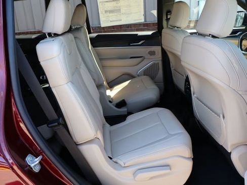 New 2026 Jeep Grand Cherokee L Limited AWD/4WD image 49