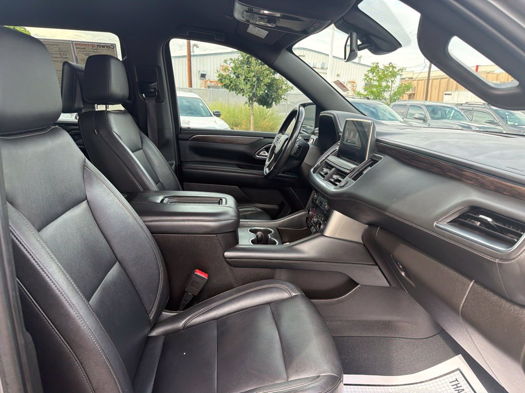Used 2021 Chevrolet Tahoe Z71 w/ Z71 Off-Road Package AWD/4WD image 11