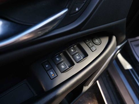 Used 2020 Cadillac Escalade Luxury image 21