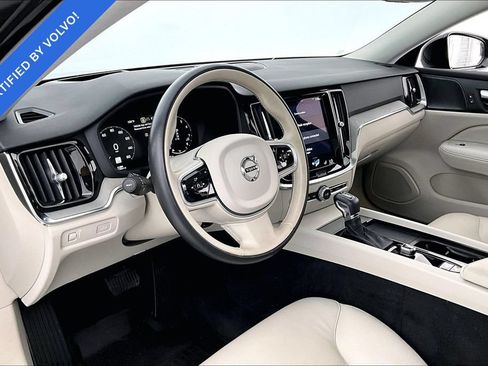Used 2022 Volvo V60 T5 Cross Country w/ Advanced Package AWD/4WD image 16