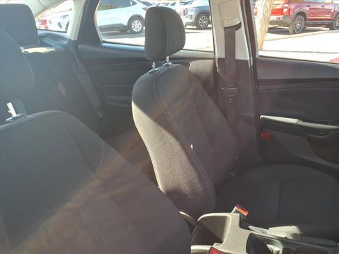 Used 2016 Ford Focus S image 12