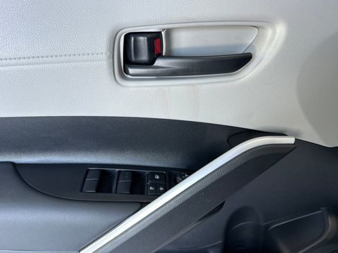 New 2026 Toyota Corolla Cross L image 10