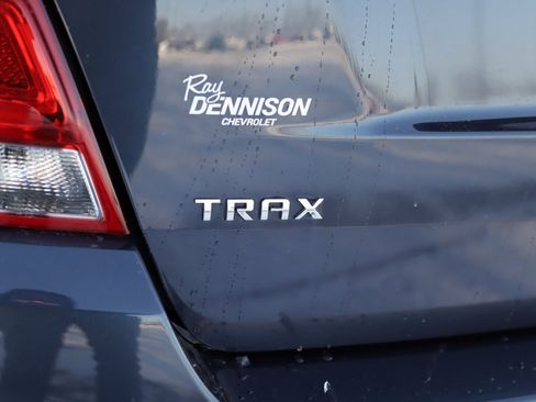 Used 2019 Chevrolet Trax LT w/ LT Convenience Package image 30