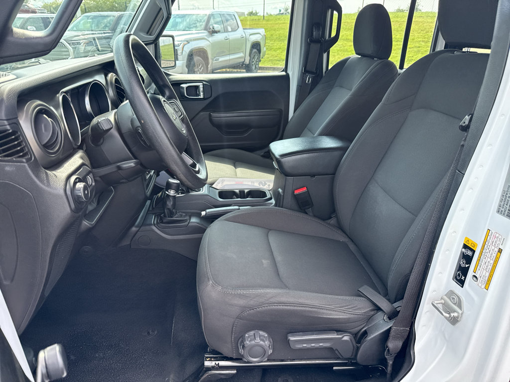 Used 2023 Jeep Wrangler Unlimited Sport AWD/4WD image 10