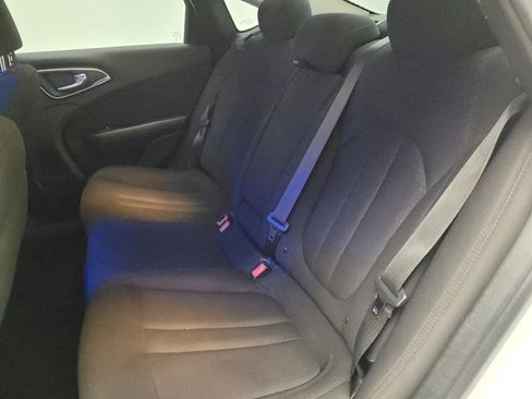 Used 2015 Chrysler 200 Limited w/ Convenience Group FWD image 18