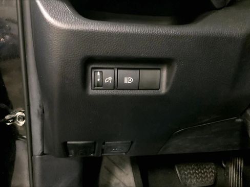 Used 2020 Toyota RAV4 LE w/ Carpet Mat Package image 35