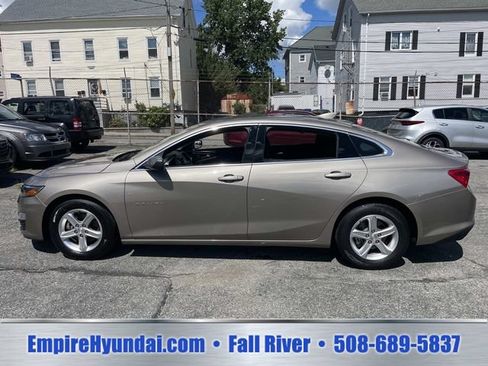 Used 2023 Chevrolet Malibu LT FWD image 10