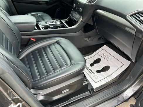 Used 2019 Ford Edge SEL w/ Equipment Group 201A image 12