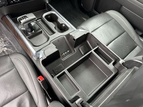 Used 2022 GMC Sierra 1500 SLT w/ SLT Premium Plus Package image 20