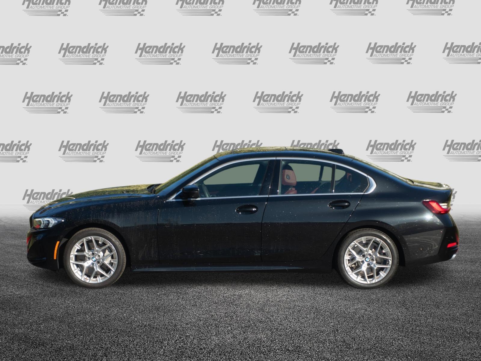 Certified 2025 BMW 330i Sedan RWD image 6