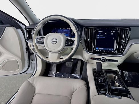 Used 2024 Volvo S60 T8 Plus w/ Climate Package image 25