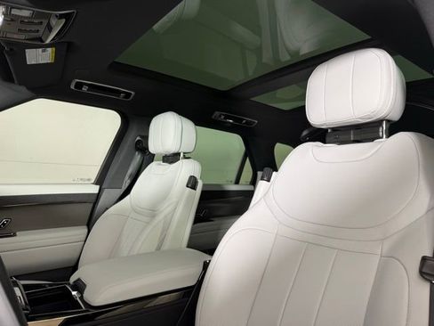 New 2026 Land Rover Range Rover Sport SE AWD/4WD image 5