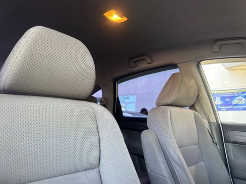 Used 2008 Honda CR-V LX image 25