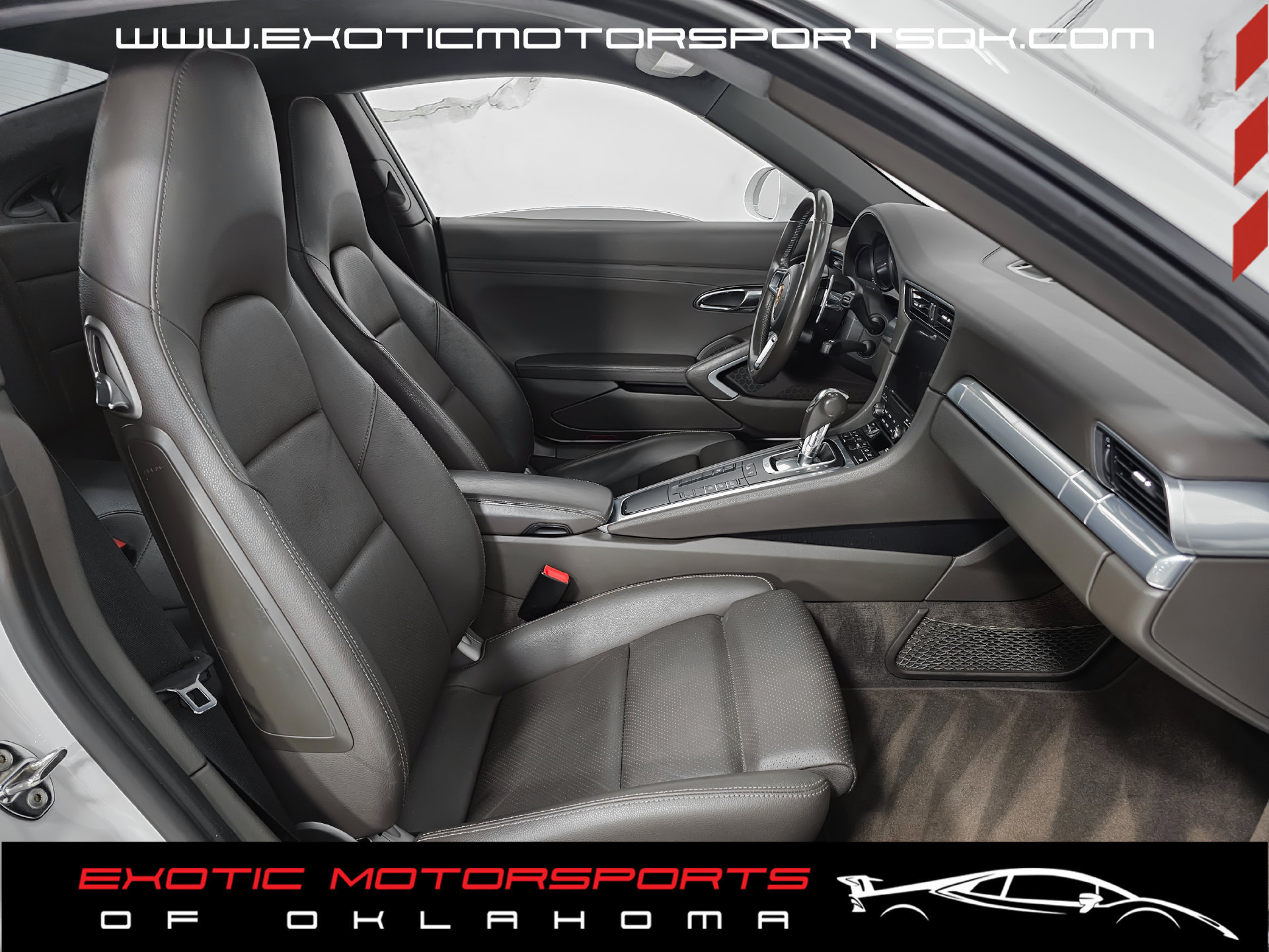 Used 2017 Porsche 911 Carrera S RWD image 2
