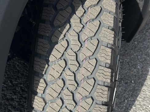 New 2026 Chevrolet Equinox ACTIV image 15