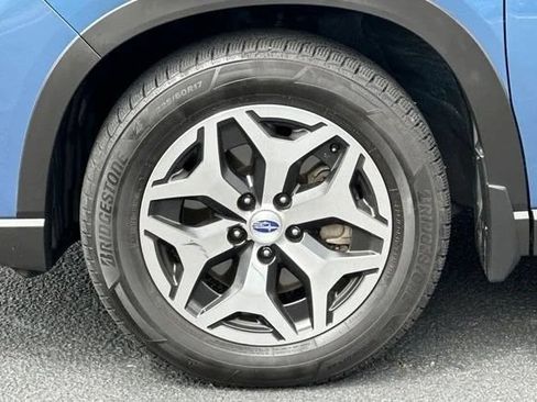 Used 2019 Subaru Forester Premium AWD/4WD image 32