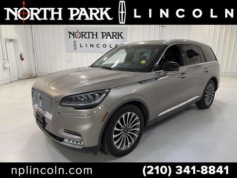 Used 2021 Lincoln Aviator Reserve w/ Elements Package Plus image 1