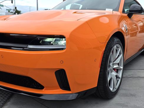 New 2025 Dodge Charger Scat Pack w/ Track Pack image 8