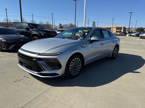 New 2026 Hyundai Sonata SEL image 4