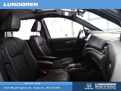 Used 2023 Honda Passport TrailSport image 18