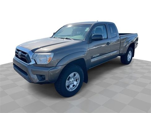 Used 2014 Toyota Tacoma 4x4 Access Cab image 1