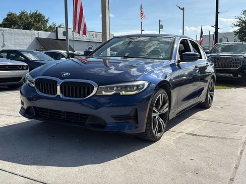 Used 2020 BMW 330i Sedan w/ Convenience Package RWD image 9