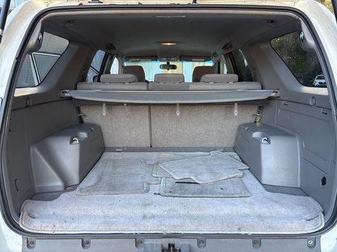 Used 2004 Toyota 4Runner SR5 image 21