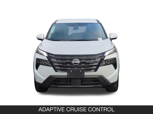New 2026 Nissan Rogue SV FWD image 4
