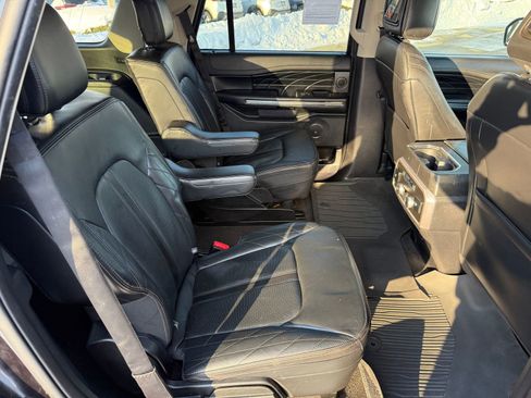 Used 2020 Ford Expedition Platinum image 28