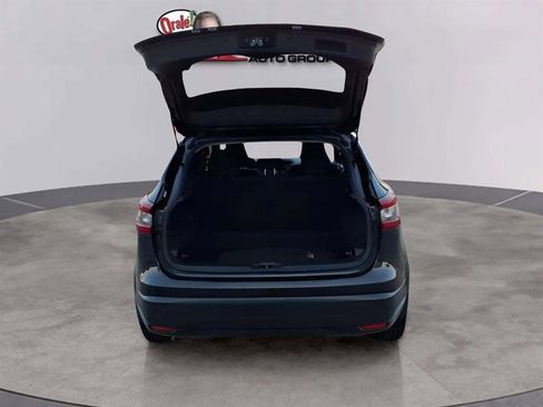 Used 2021 Nissan Rogue Sport S image 20