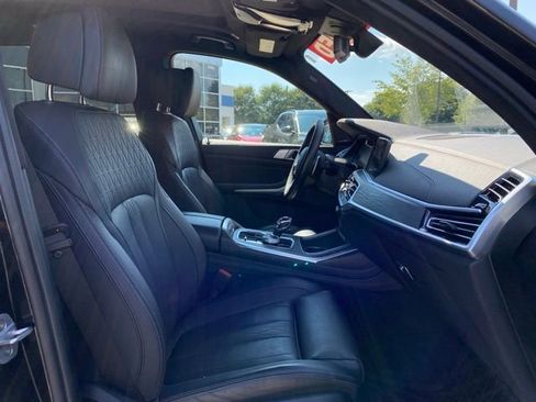 Used 2020 BMW X7 M50i image 49