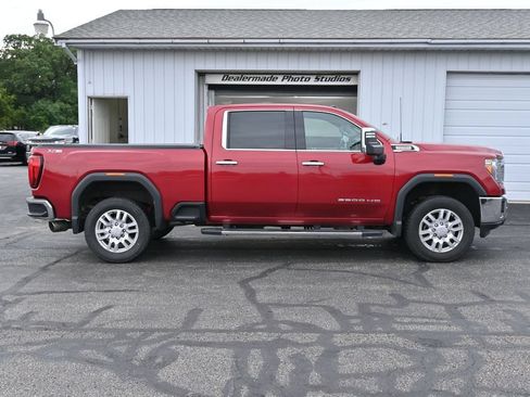 Used 2020 GMC Sierra 2500 SLT w/ SLT Premium Plus Package AWD/4WD image 3