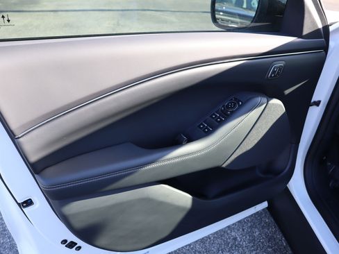 New 2024 Ford Mustang Mach-E Select w/ Comfort Package Lite image 16