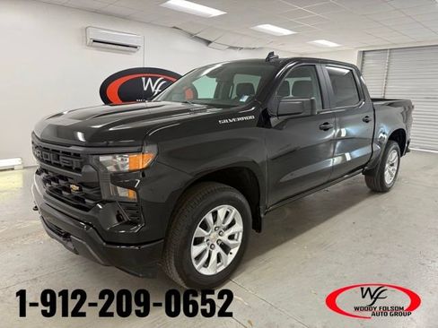 New 2026 Chevrolet Silverado 1500 Custom image 1
