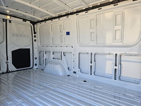 Used 2026 Mercedes-Benz Sprinter 2500 image 22
