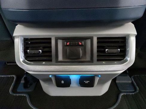 Certified 2022 Ford F150 Limited AWD/4WD image 17