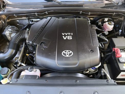 Used 2009 Toyota Tacoma PreRunner image 23