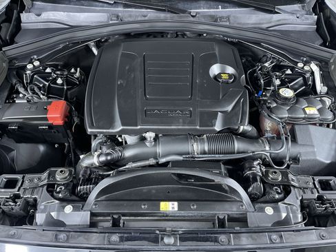 Used 2020 Jaguar F-PACE Prestige image 28