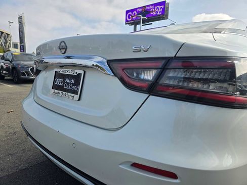 Used 2023 Nissan Maxima SV w/ Floor Mat Group image 14