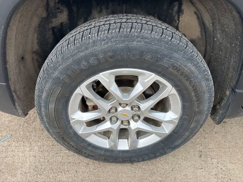 Used 2019 Chevrolet Traverse LT w/ LPO, Floor Liner Package image 8
