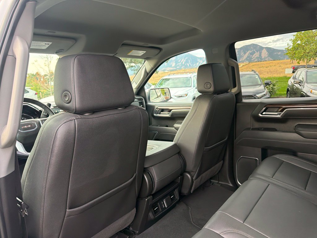 Used 2025 GMC Sierra 1500 SLT AWD/4WD image 20