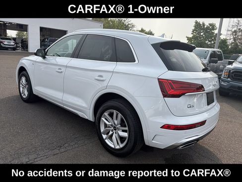 Used 2023 Audi Q5 2.0T Premium w/ Convenience Package AWD/4WD image 3