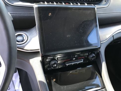 Used 2023 Jeep Grand Cherokee Limited AWD/4WD image 7