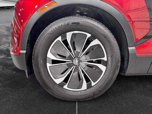 Used 2025 Chevrolet Blazer EV LT image 29